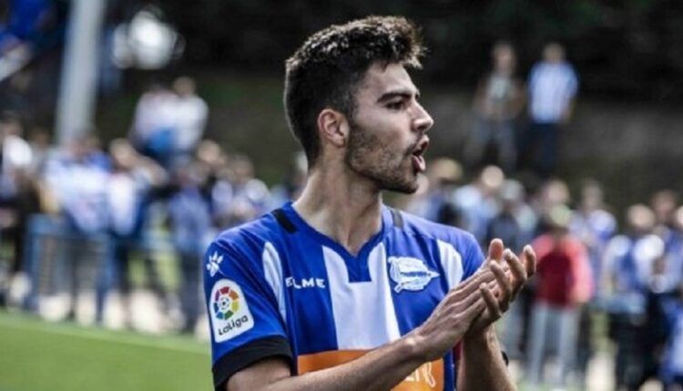 Erik Ruiz en su etapa en el Alavés 'B'