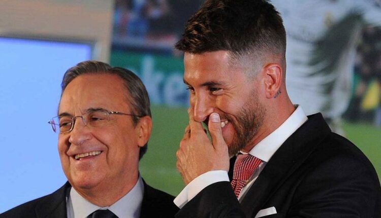 Ramos y Florentino durante el acto de renovación del capitán, en 2015