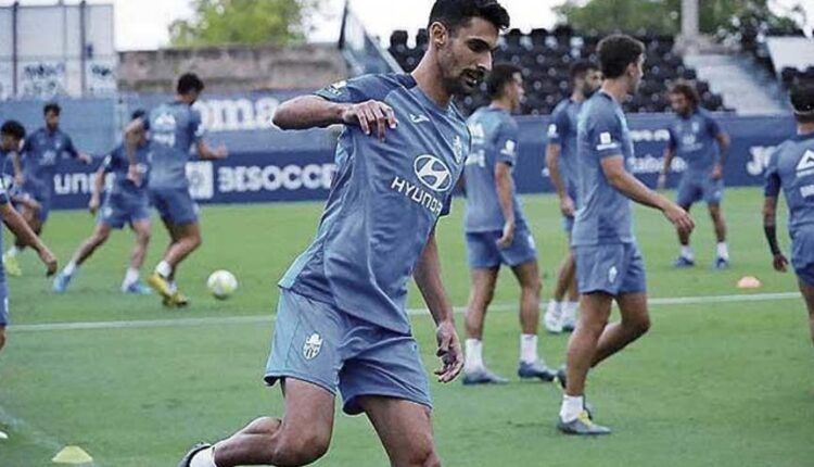 Alfonso Martín en un entrenamiento con el Atlético Baleares