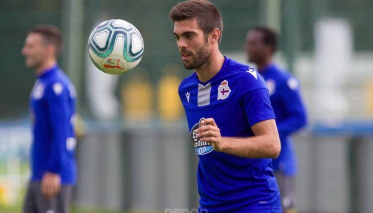 Salva Ruiz en un entrenamiento con el Dépor