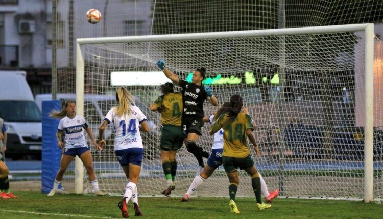 El Real Betis Féminas y el UDG Tenerife Egatesa empatan en la cuarta jornada de liga. | @UDGTenerife