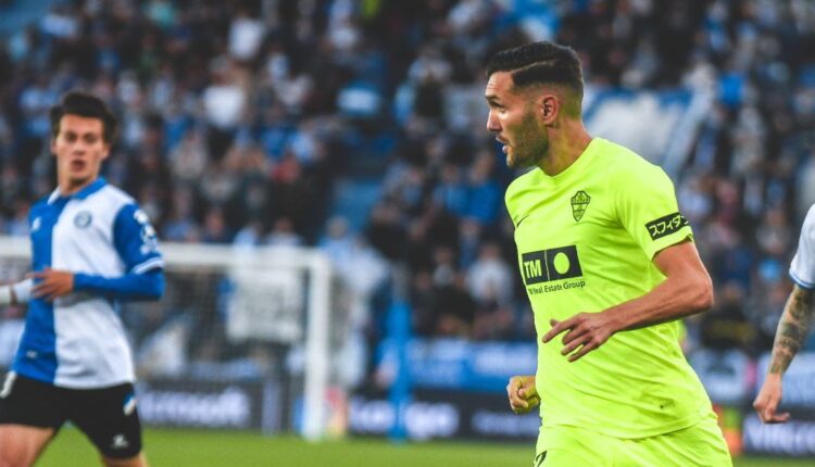 Lucas Pérez regresaba a Mendizorroza donde jugó dos temporadas| Elche CF