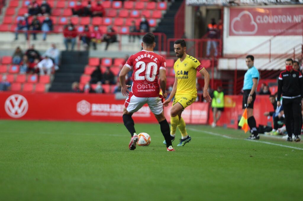 Robert Simón y Viti | Foto: @UCAMMurciaCF