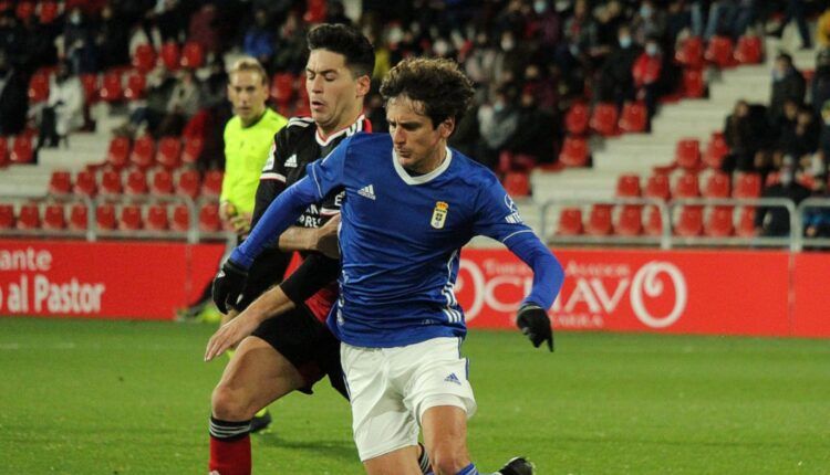 Lance de un Mirandés - Oviedo