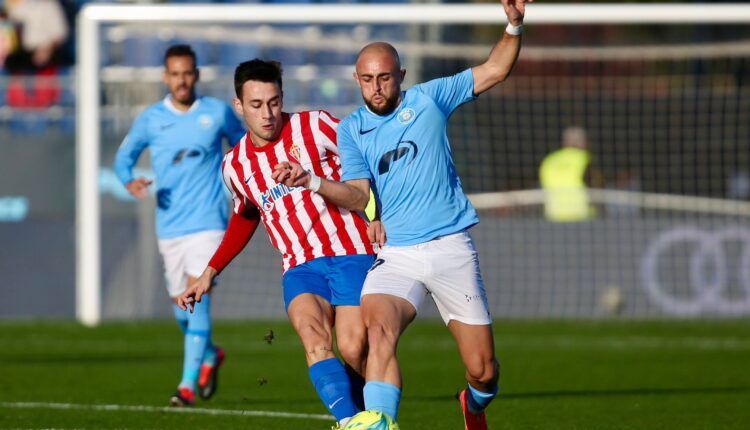 Pedro Díaz y Ekain en un Ibiza-Sporting