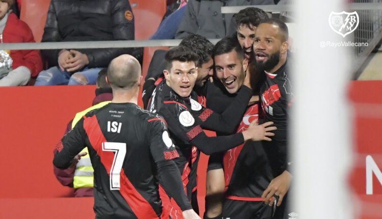 Sergi Guardiola celebra su segundo tanto | Foto: @RayoVallecano