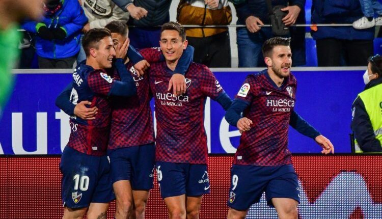 Huesca celebra un gol