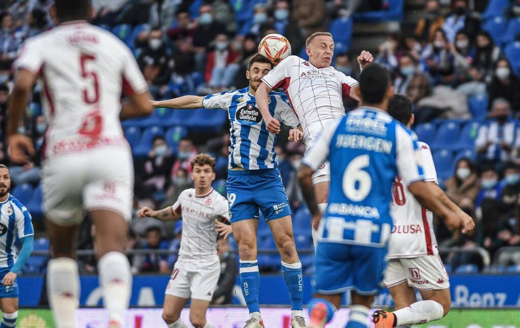 Lance de un Deportivo - Cultural Leonesa