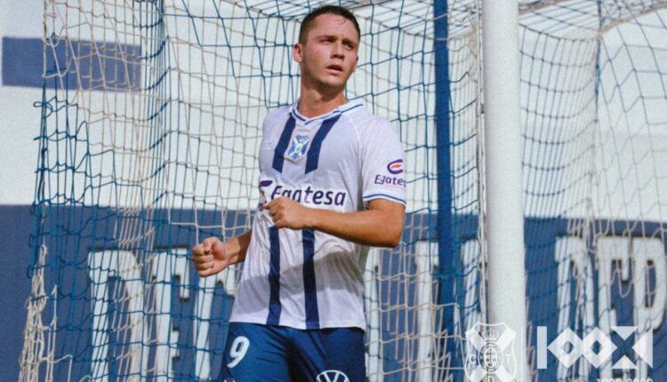 Borja Garcés en su etapa en el CD Tenerife