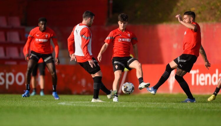 Entrenamiento del Sporting en Mareo