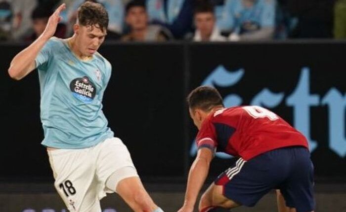 Strand Larsen encara a David García en un Celta-Osasuna