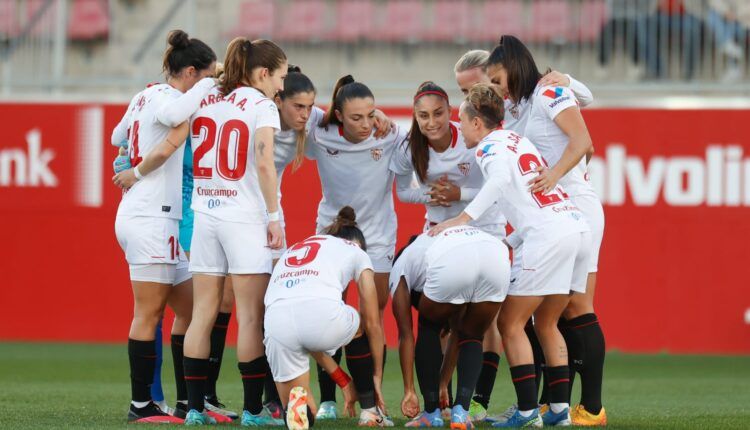 El Sevilla FC agrupado