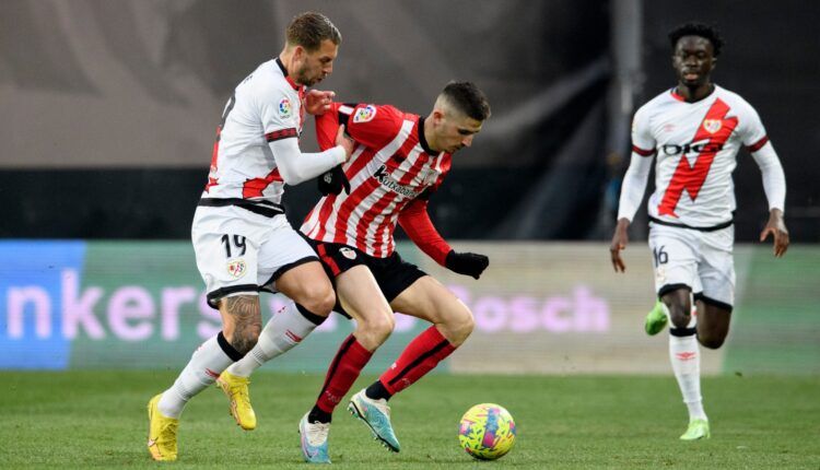 Lejeune presiona a Sancet en un Rayo - Athletic