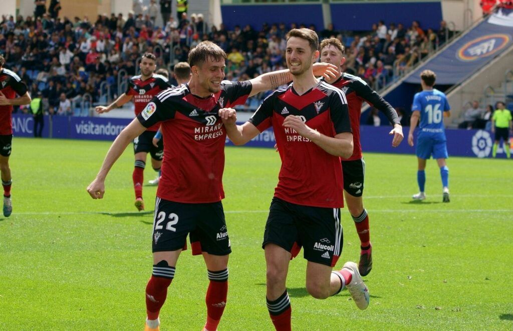 Raúl García celebra un gol en el Estadi D'Andorra