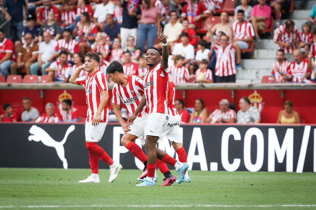 Juan Otero celebra un gol