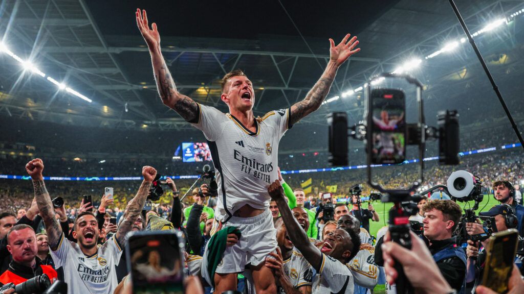 Toni Kroos celebra La Decimoquinta. Foto: @realmadrid.